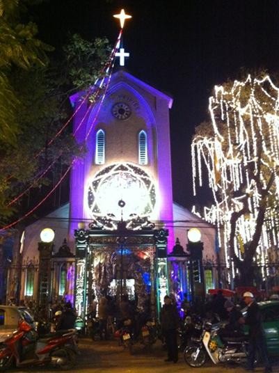Ханойские католики готовятся к Рождеству - ảnh 3