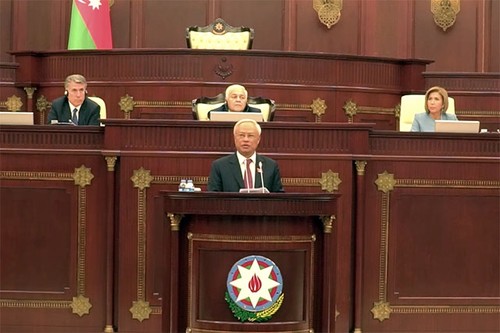 Вице-спикер парламента СРВ принял участие в праздновании 100-летия со дня образования парламента Азербайджана - ảnh 1