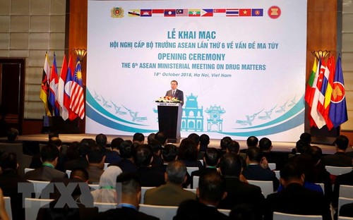 В Ханое открылась конференция министров стран АСЕАН по вопросам борьбы с наркотиками - ảnh 1