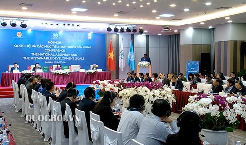 Вьетнам прилагает большие усилия для разрешения вызовов устойчивого развития  - ảnh 1