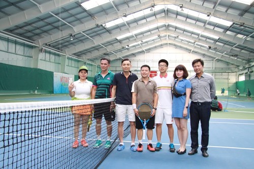 Теннисный турнир ViTAR – укрепление единства вьетнамцев в России и Европе - ảnh 2