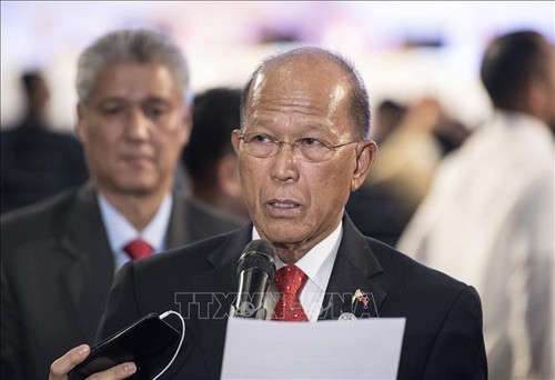 Министр обороны Филиппин раскритиковал действия Китая в районе Восточного моря - ảnh 1