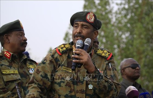 Военный совет и оппозиционный альянс Судана согласовали конституционную декларацию - ảnh 1