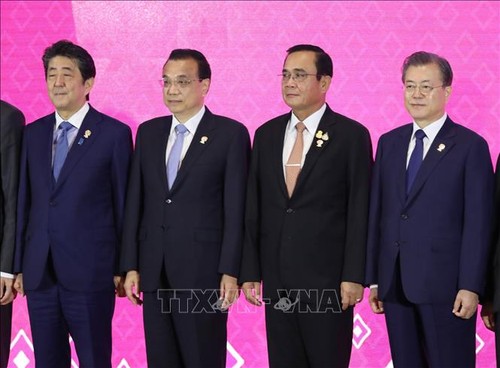 35-й саммит АСЕАН: Совершён прорыв в переговорах по ВПСТТП - ảnh 1