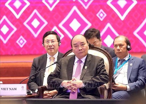Международная общественность возлагает большие надежды на Вьетнам во время председательства в АСЕАН - ảnh 1
