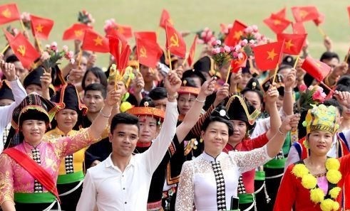 2-й всереспубликанский съезд представителей малых народностей Вьетнам - ảnh 1