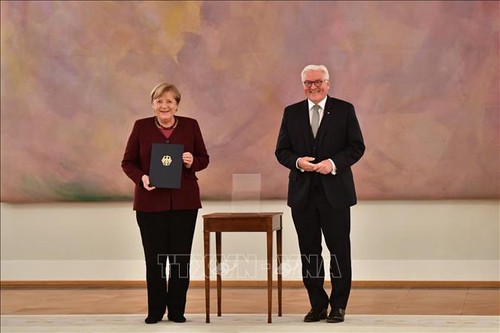 Ангела Меркель перестала быть канцлером Германии - ảnh 1