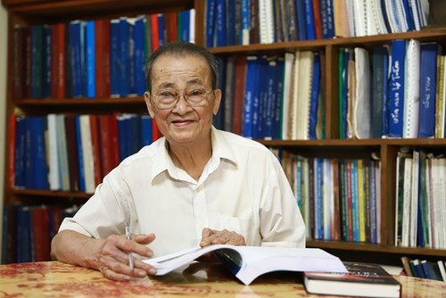 О докторе наук Хоанг Ван Кхоане, человеке, увлеченном археологией - ảnh 1