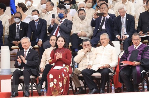 Вице-президент СРВ Во Тхи Ань Суан приняла участие в церемонии инаугурации  президента Филиппин - ảnh 1