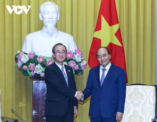 Президент Нгуен Суан Фук принял Губернатора японской префектуры Ниигата - ảnh 1