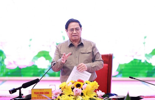 Фам Минь Тинь: Национальные интересы должны быть на первом месте при строительстве скоростной автомагистрали Север-Юг - ảnh 1
