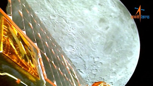Поздравления Индии с успешной посадкой космического аппарата на Луну - ảnh 1