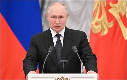 Путин подал в ЦИК документы для выдвижения в президенты на пятый срок - ảnh 1