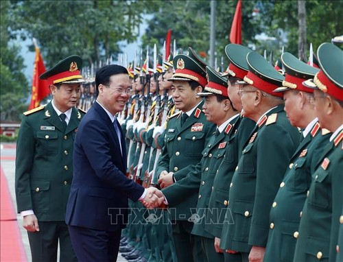  Президент Во Ван Тхыонг проверил учебную работу в бригаде К3, 2-го главного управления Минобороны - ảnh 1