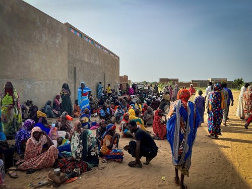 Судан до сих пор погружен в спираль насилия после года конфликта - ảnh 2
