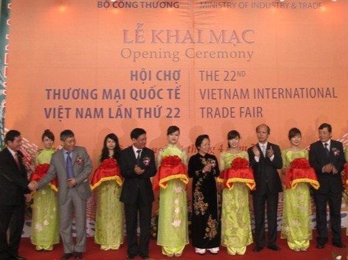Khai mạc hội chợ thương mại quốc tế Vietnam Expo 2012 - ảnh 1
