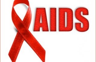 Mít tinh hưởng ứng Tháng hành động quốc gia phòng, chống AIDS  - ảnh 1