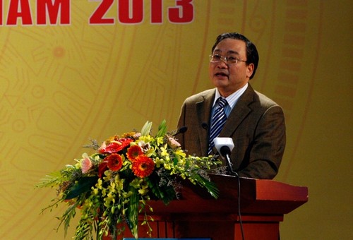 Phó Thủ tướng Hoàng Trung Hải dự hội nghị tổng kết Tập đoàn Dầu khí quốc gia  - ảnh 1