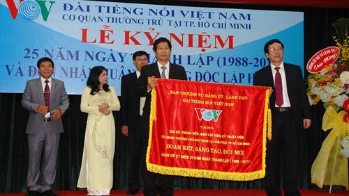 Cơ quan thường trú Đài TNVN tại TP. HCM đón nhận Huân chương độc lập hạng ba - ảnh 1