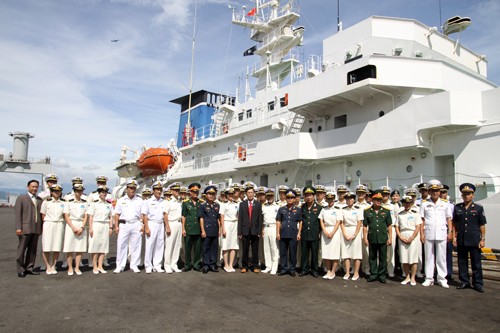 Tàu Cảnh sát biển Nhật Bản thăm thành phố Đà Nẵng - ảnh 1