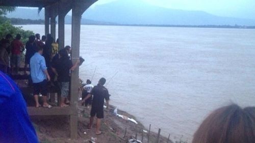 CHDCND Lào tìm kiếm nạn nhân vụ rơi máy bay ATR  - ảnh 1