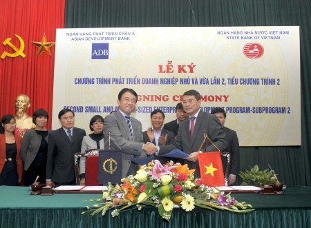 ADB hỗ trợ doanh nghiệp nhỏ và vừa ở Việt Nam phát triển năng lực cạnh tranh  - ảnh 1