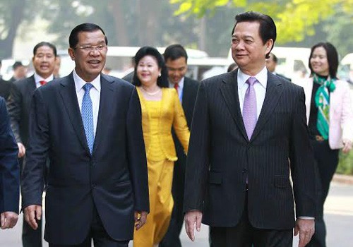 Thủ tướng Nguyễn Tấn Dũng bắt đầu chuyến thăm, làm việc tại Campuchia - ảnh 1