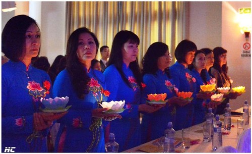 Đại lễ Vu lan 2014 của cộng đồng người Việt tại Praha - ảnh 10