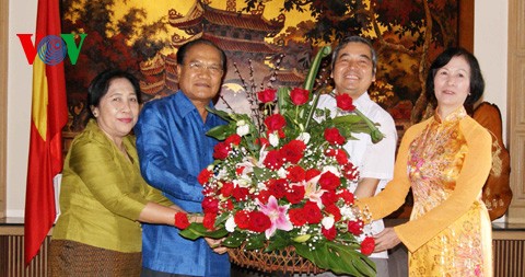 Đại sứ quán Lào tại Thái Lan chúc mừng Quốc khánh Việt Nam - ảnh 1