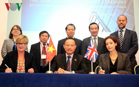 Việt Nam và Anh thúc đẩy hợp tác giáo dục bền vững - ảnh 2