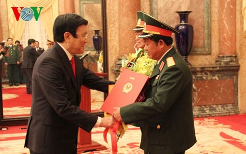 Chủ tịch nước Trương Tấn Sang trao quyết định thăng cấp bậc hàm Đại tướng - ảnh 2