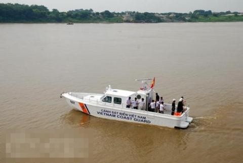 Cảnh sát biển Việt Nam nghiệm thu 4 xuồng tuần tra cao tốc - ảnh 1