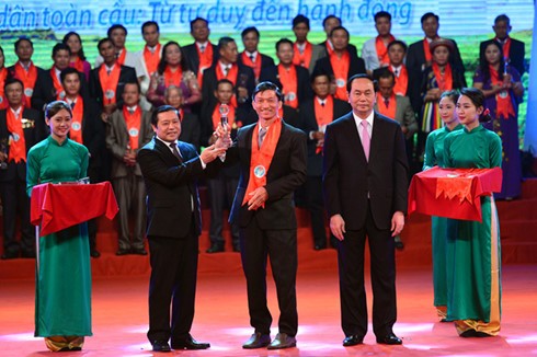 Chủ tịch nước Trần Đại Quang dự Chương trình “Tự hào nông dân Việt Nam” - ảnh 1