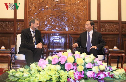 Chủ tịch nước Trần Đại Quang tiếp các Đại sứ trình quốc thư - ảnh 5