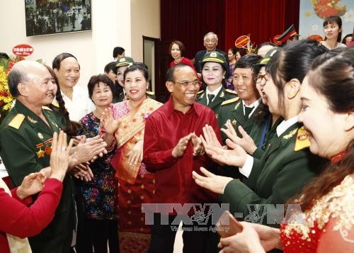 Đại sứ quán Lào tổ chức đón Tết cổ truyền Bun Pi May tại Hà Nội  - ảnh 1