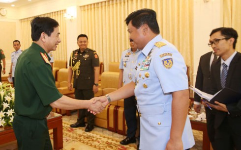 Tổng Tham mưu trưởng Quân đội nhân dân Việt Nam tiếp Tham mưu trưởng Không quân Indonesia - ảnh 1