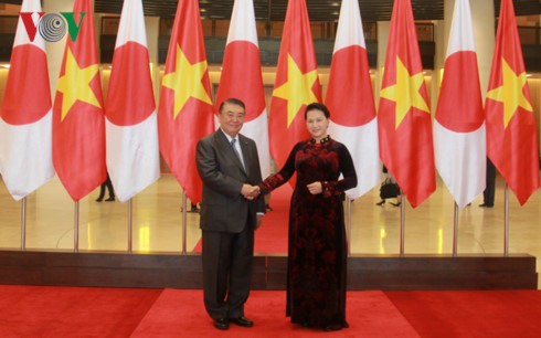 Chủ tịch Hạ viện Nhật Bản Tadamori Oshima kết thúc chuyến thăm chính thức Việt Nam - ảnh 1