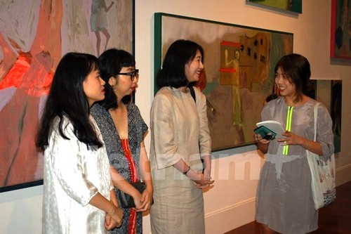 Khai trương triển lãm mỹ thuật đặc biệt kỷ niệm 25 năm quan hệ ngoại giao Việt Nam – Hàn Quốc - ảnh 1