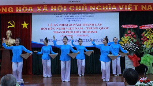 Tăng cường sự hiểu biết và tình hữu nghị giữa nhân dân Việt Nam  - Trung Quốc - ảnh 1