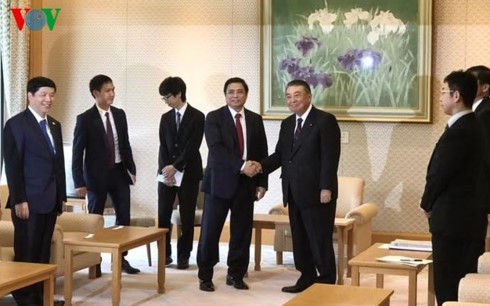 Lãnh đạo Chính phủ và Hạ viện Nhật Bản tiếp Đoàn Đại biểu Đảng cộng sản Việt Nam - ảnh 2