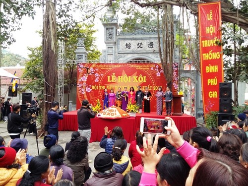 Đặc sắc lễ hội xôi làng Phú Gia - Phú Thượng - ảnh 1