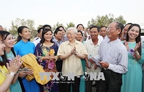 Tổng Bí thư Nguyễn Phú Trọng thăm, làm việc tại tỉnh An Giang - ảnh 2