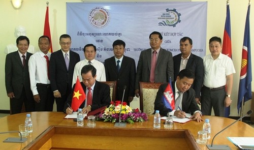 Việt Nam – Campuchia: Các trường đại học tăng cường hợp tác cùng phát triển - ảnh 1