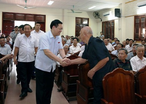 Phó Thủ tướng Vương Đình Huệ tiếp xúc cử tri tại Hà Tĩnh - ảnh 1
