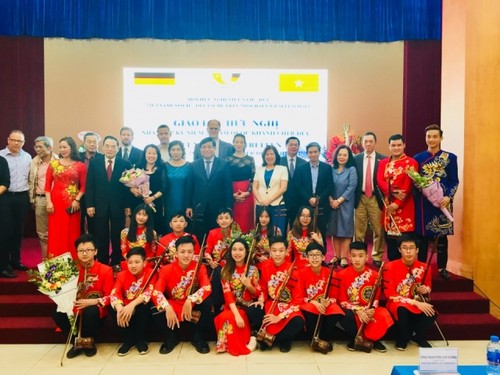 Thúc đẩy quan hệ hữu nghị, hợp tác giữa nhân dân hai nước Việt Nam - Đức - ảnh 1