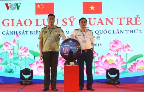 Giao lưu sỹ quan trẻ Cảnh sát biển Việt Nam - Trung Quốc - ảnh 1