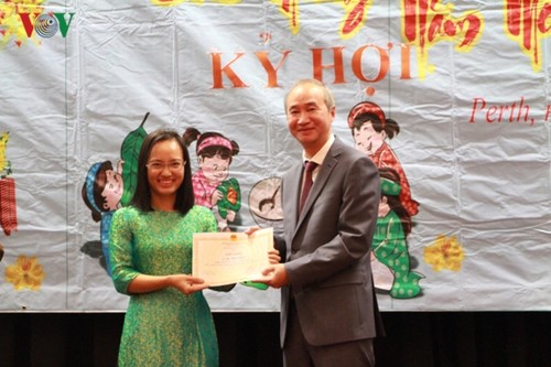 Cộng đồng người Việt tại Australia tưng bừng đón Xuân Kỷ Hợi - ảnh 1