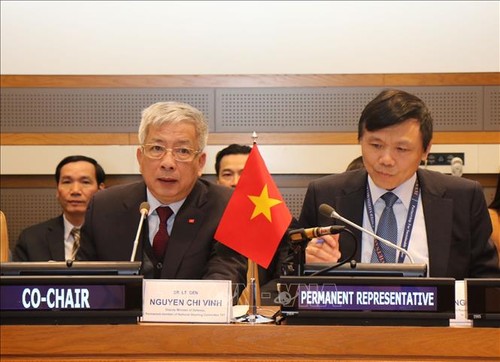 Việt Nam kêu gọi cộng đồng quốc tế chung tay khắc phục hậu quả chiến tranh, vì hòa bình và phát triển bền vững - ảnh 1
