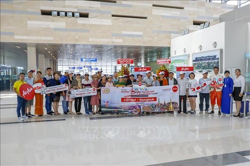 AirAsia mở đường bay Cần Thơ – Bangkok - ảnh 1