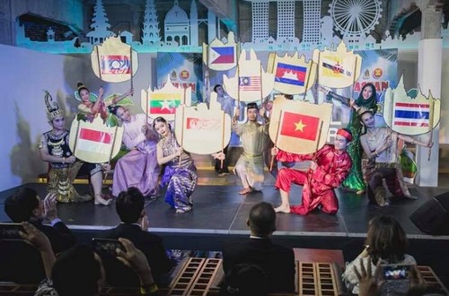 Chè Việt Nam được yêu thích tại lễ kỷ niệm Ngày ASEAN diễn ra tại Bangkok, Thái Lan - ảnh 6